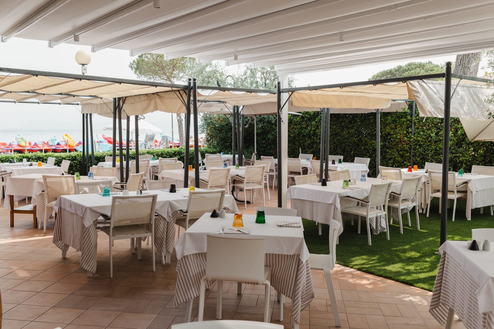 Sempre aperto – Location